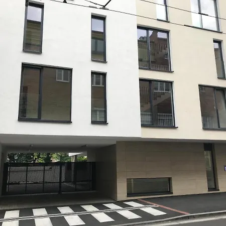 Apartment Leo Free Parking!!! Pressburg