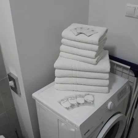 Leo Free Parking!!! Apartamento Bratislava