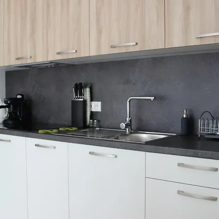 Apartment Leo Free Parking!!! Pressburg