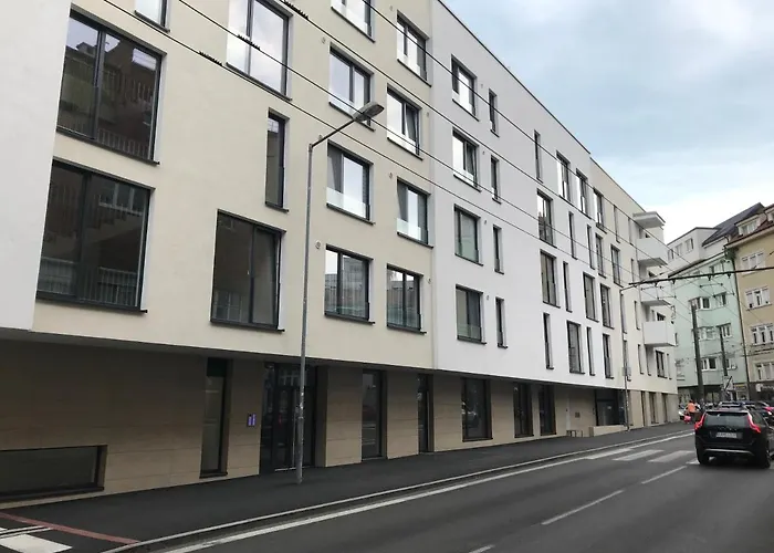 Leo Free Parking!!! * Bratysława