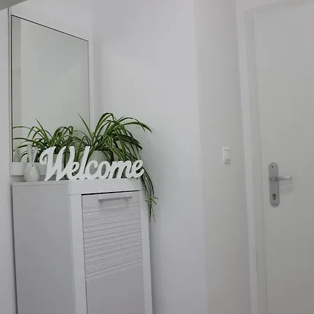 Leo Free Parking!!! Apartmán